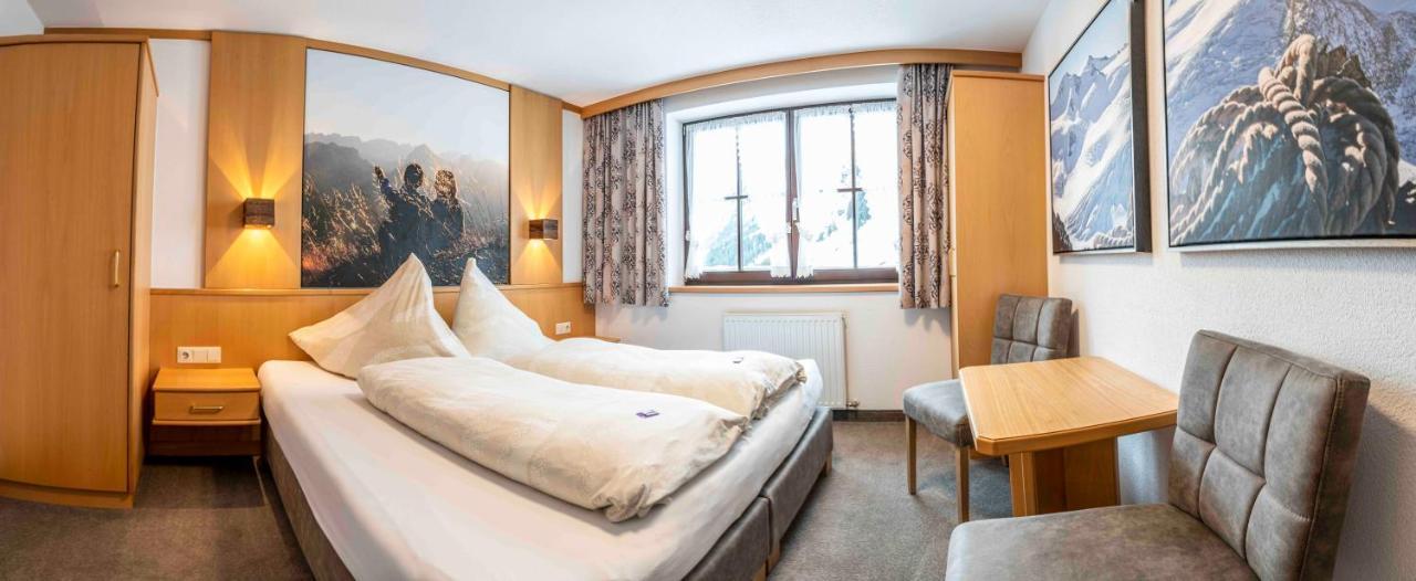 Almhof-Reithof Pitztal Hotel Sankt Leonhard im Pitztal Exterior foto